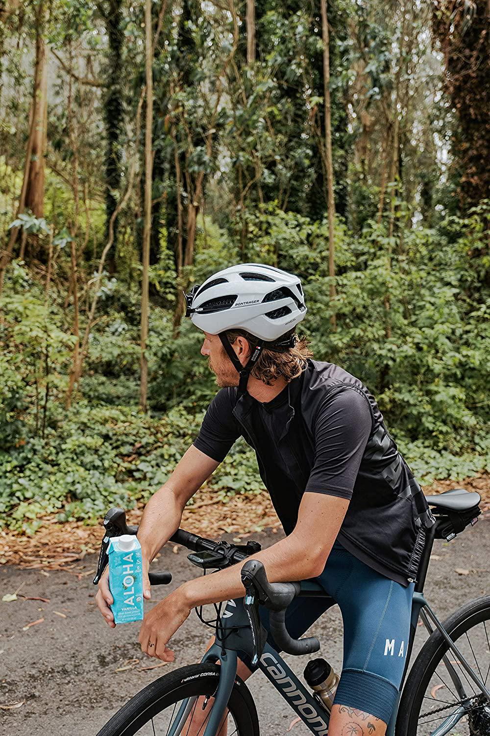 ALOHA Organic Plant Based Vanilla Protein Shake with MCT Oil (4 Count, 11oz) 18g Protein, Low Sugar, Gluten Free, Paleo, Low Carb, Non-GMO, Soy Free, Stevia Free, Sugar Alcohol Free