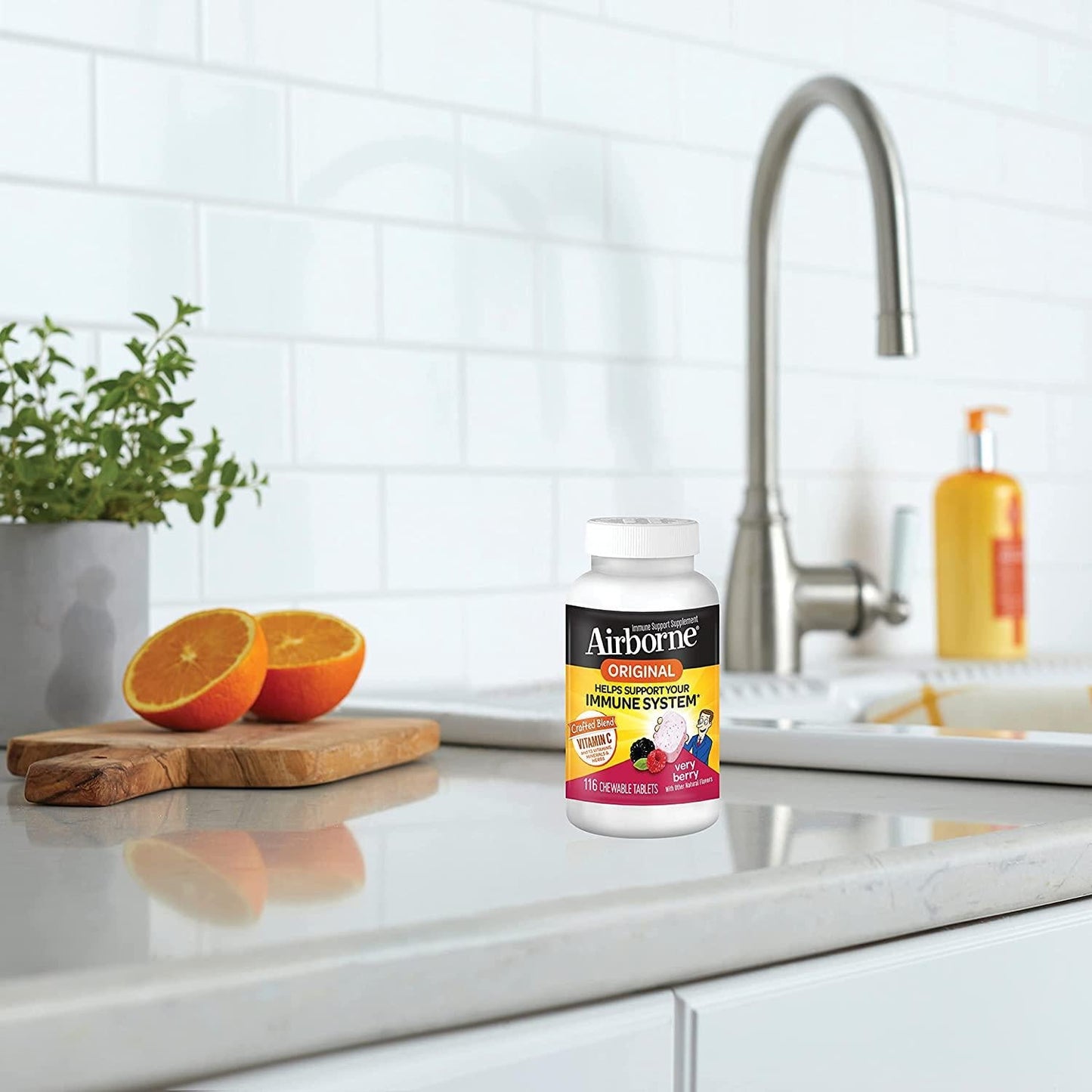 Airborne 1000mg Vitamin C Chewable Tablets with Zinc, Immune Support Supplement with Powerful Antioxidants Vitamins A C and E - (116 count bottle), Very Berry Flavor, Gluten-Free