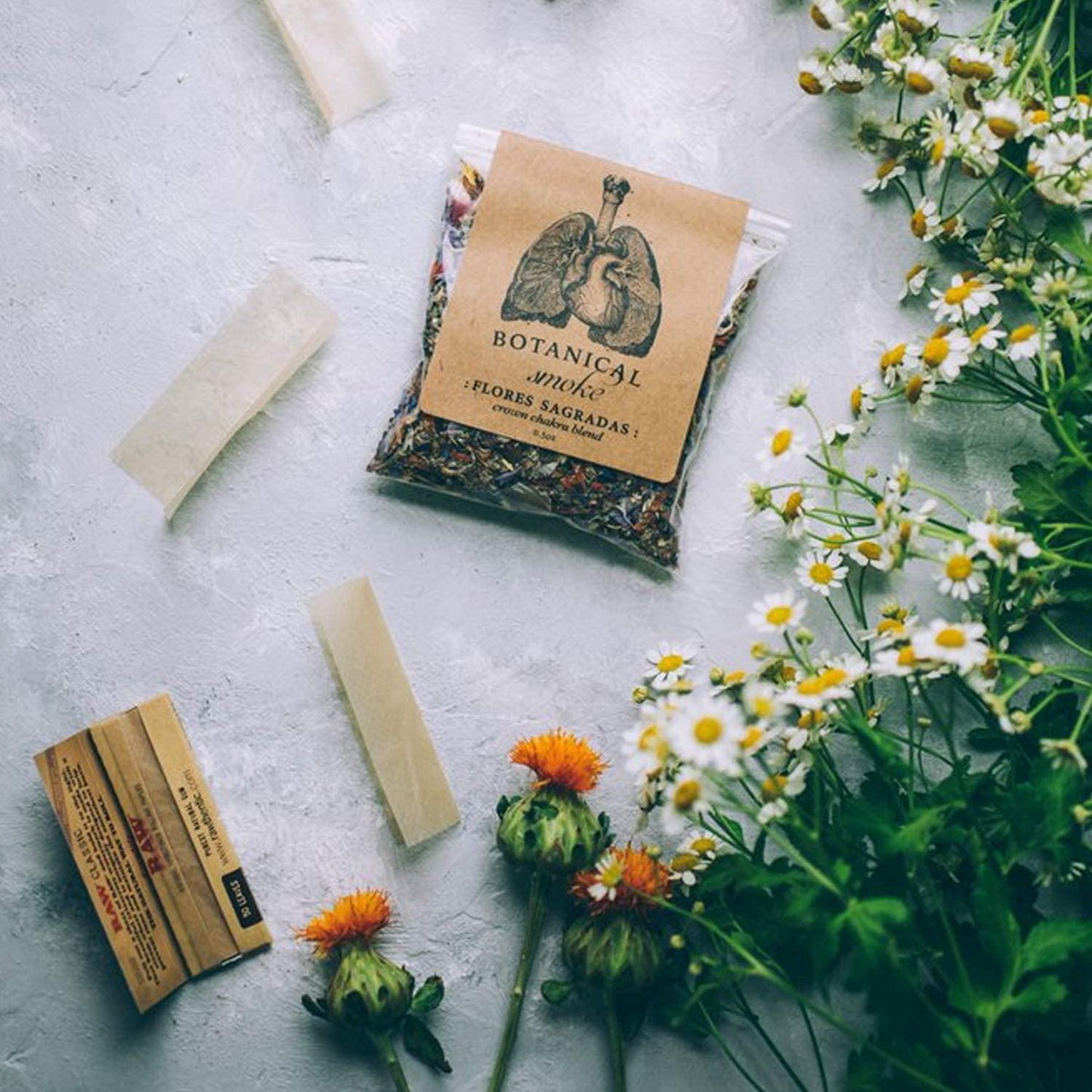 Anima Mundi Flores Sagradas - Crown Chakra Blend - Organic Herbal Blend with Mugwort and Rose Petals to Promote Relaxation (0.5oz)