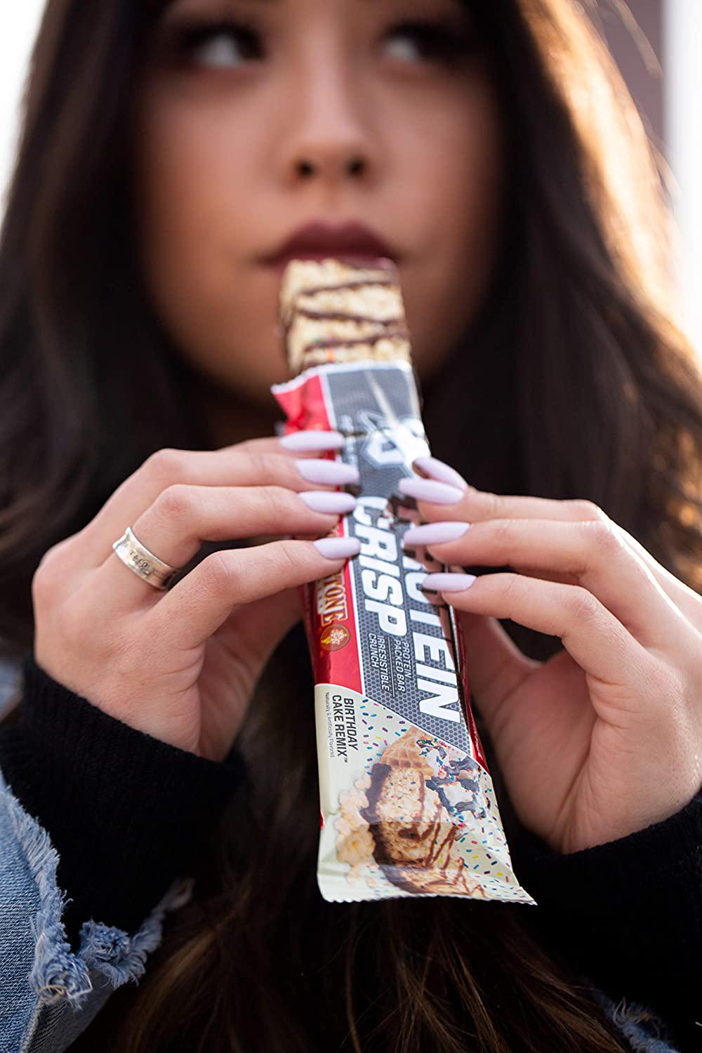 BSN Protein Bars - Protein Crisp Bar by Syntha-6, Whey Protein, 20g of Protein, Gluten Free, Low Sugar, Cold Stone Creamery Mint Mint Chocolate Chip, 12 Count