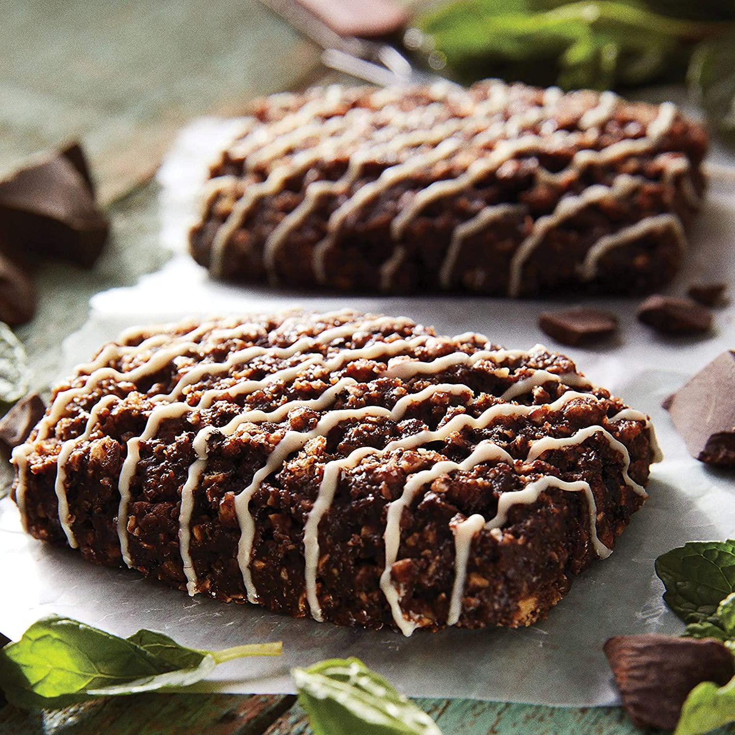 CLIF BARS - Energy Bars - Cool Mint Chocolate - With Caffeine - Made with Organic Oats - Plant Based Food - Vegetarian - Kosher (2.4 Ounce Protein Bars, 24 Count) Packaging May Vary