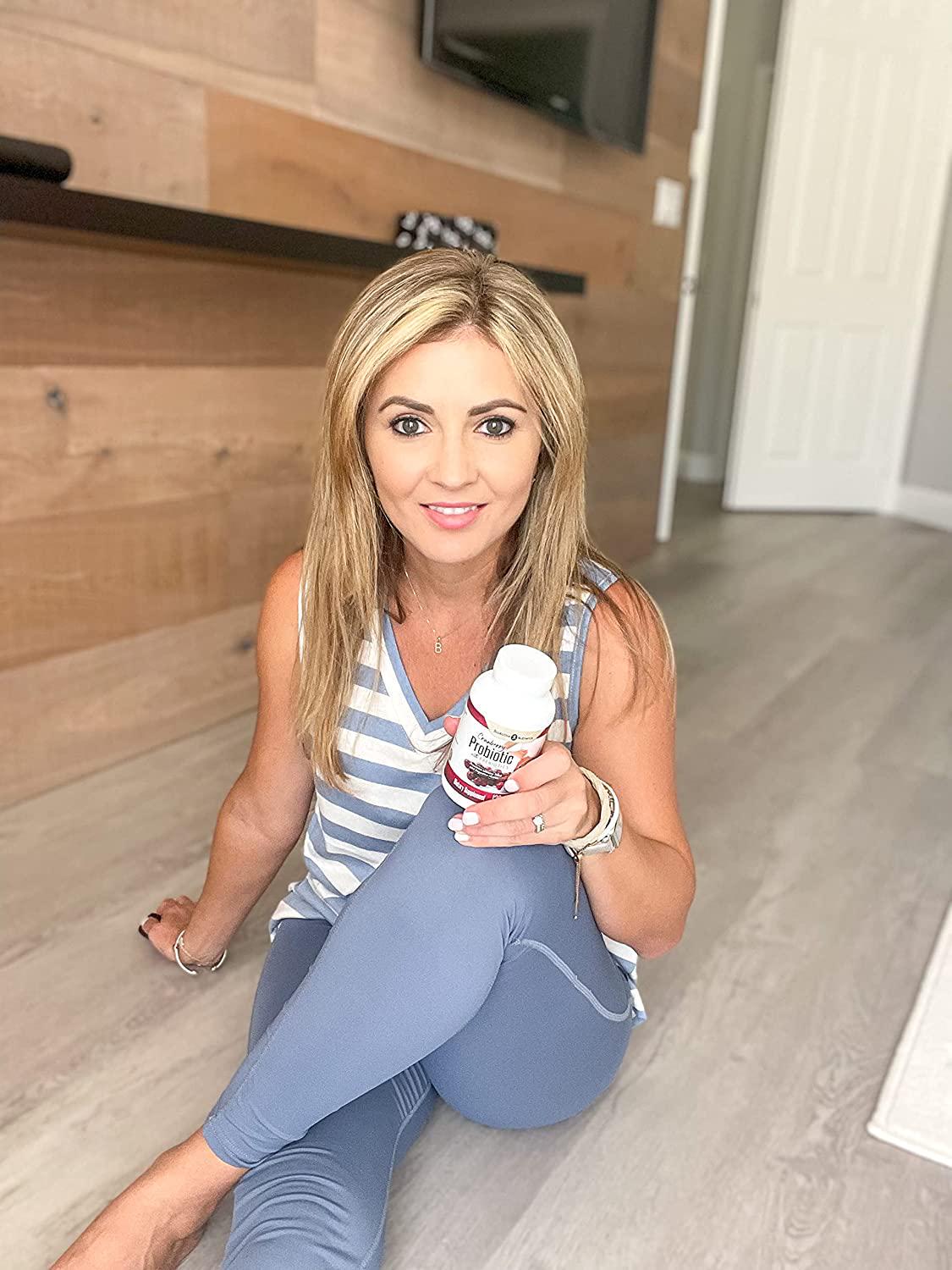 Cranberry Probiotics with Prebiotics by BioActive Nutrients, 120 Capsules, Women's Health Supplement, Urinary Tract Health (natural UTI pills), Digestive Immune Feminine Support, 7 Strains, 6 Billion CFU's per Serving for Good Bacteria and Yeast