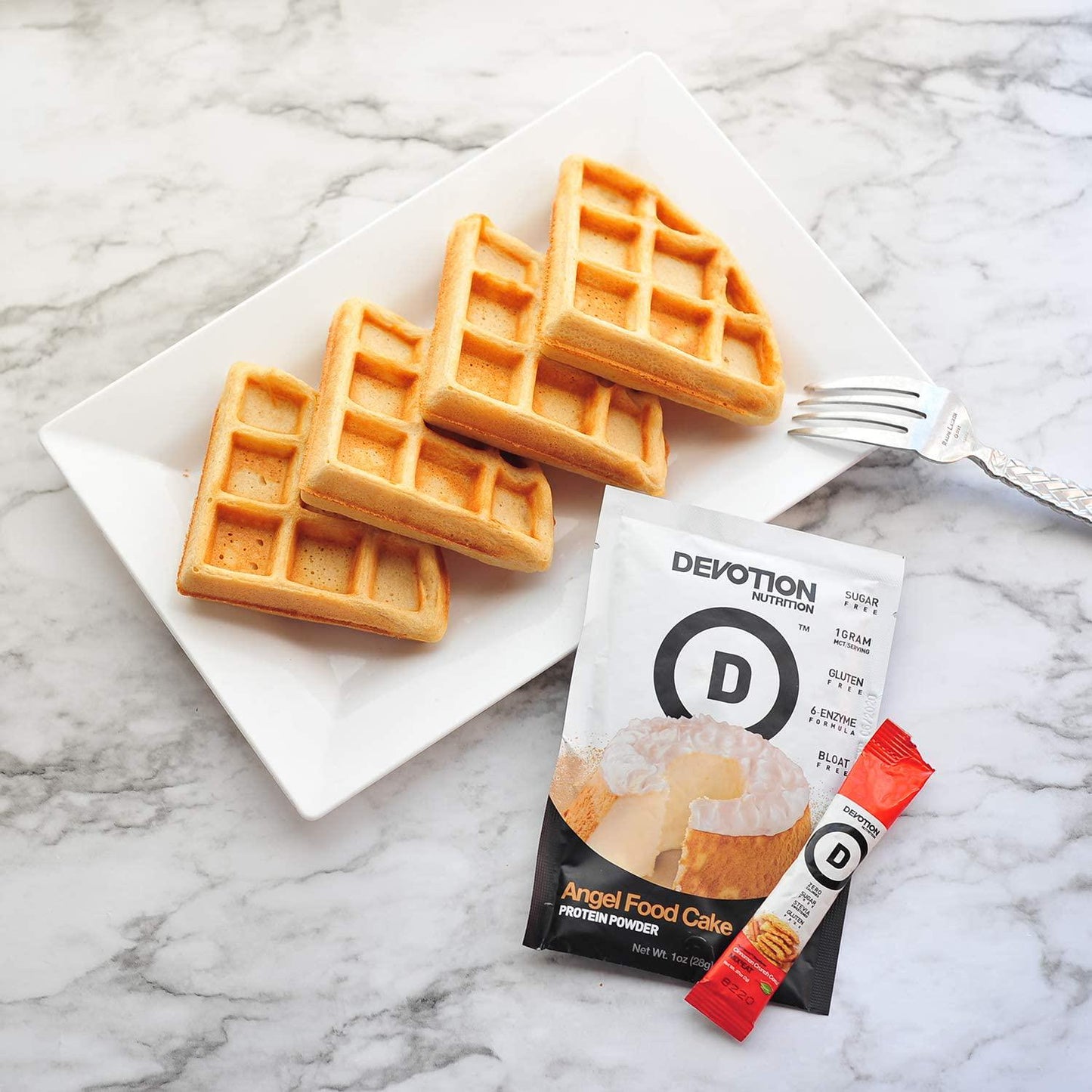 Devotion Nutrition Protein Powder Blend | Gluten Free, Keto Friendly, No Added Sugars | 2g MCTs | 20g Whey and Micellar Protein | 12 Single Serving Packets (Angel Food Cake) Packaging May Vary