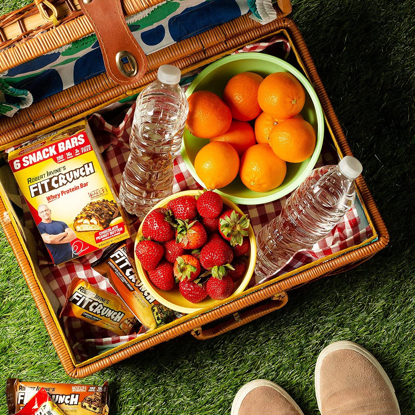 FITCRUNCH Snack Size Protein Bars, Designed by Robert Irvine, World s Only 6-Layer Baked Bar, Just 3g of Sugar and Soft Cake Core (Peanut Butter)