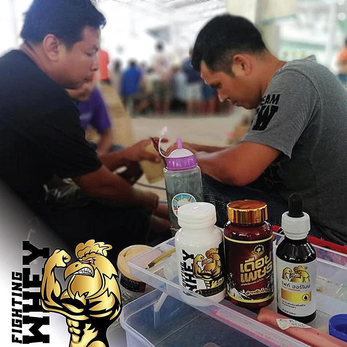 HULX 80 Capsule, Rooster Booster UN Sun Speed Vitamins Health Chicken Supplement Super Increasing Energy, Stronger and More Power Healthy Formula Feed for Bird Poultry, Cock Fighting Gamecocks Hen Food