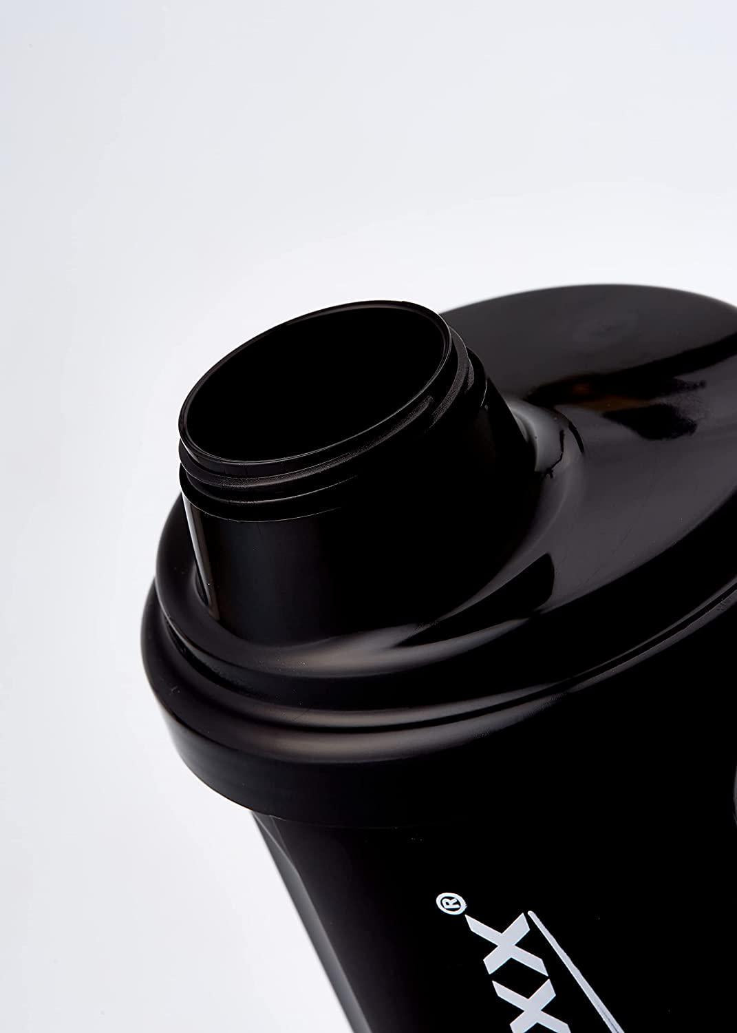 IronMaxx Powder Shaker with Sieve - Black, 700 ml