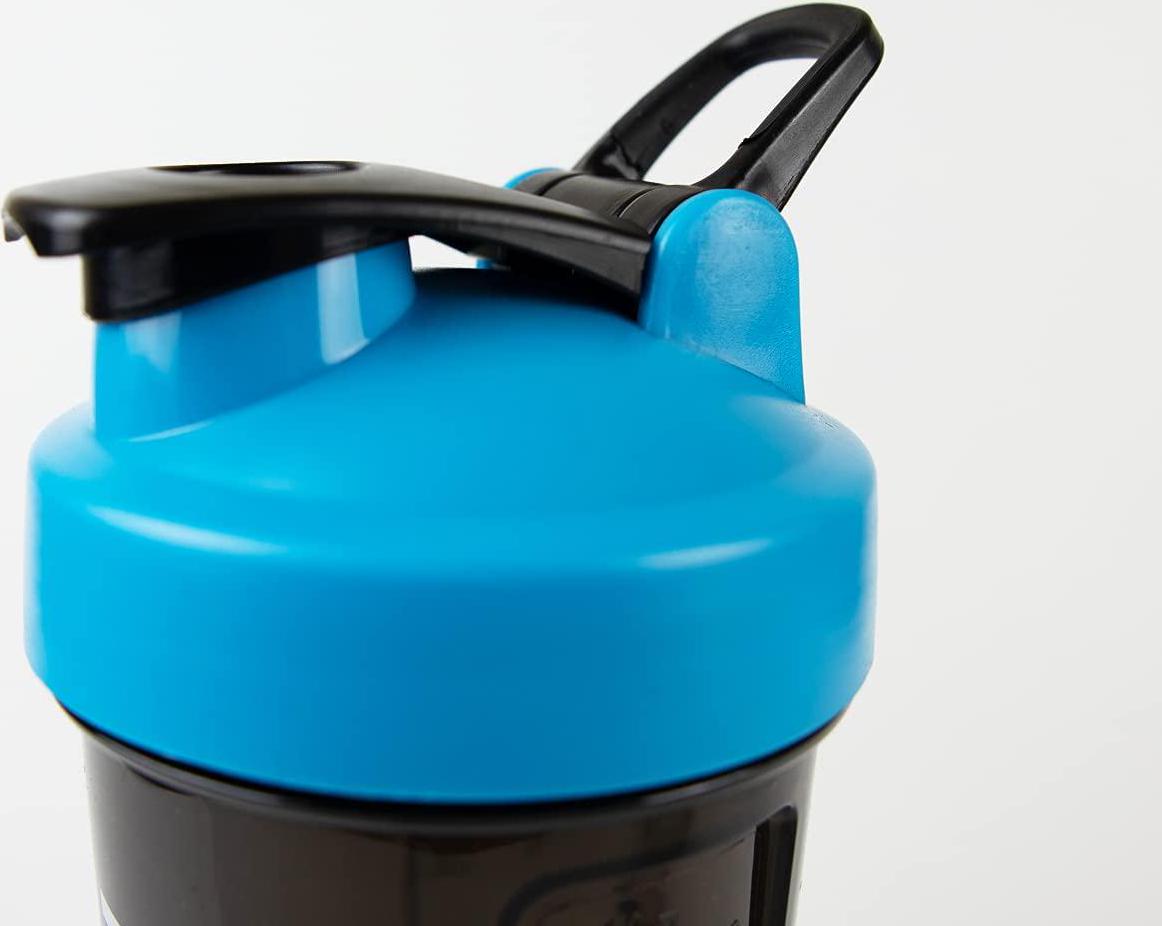 JuJu Shaker Cup for Energy Drinks, Protein Shakes, and Pre Workout, 18-Ounce, Black and Blue, BPA Free