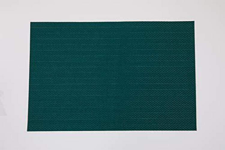 Placemats Set of 4, Vinyl Table Place Mats, Heat Resistant Stain Resistant Foldable Placemats, Washable Wipeable Placemat for Kitchen Dining Table Decoration Indoor Outdoor (Green 4PCs 18 x12 )