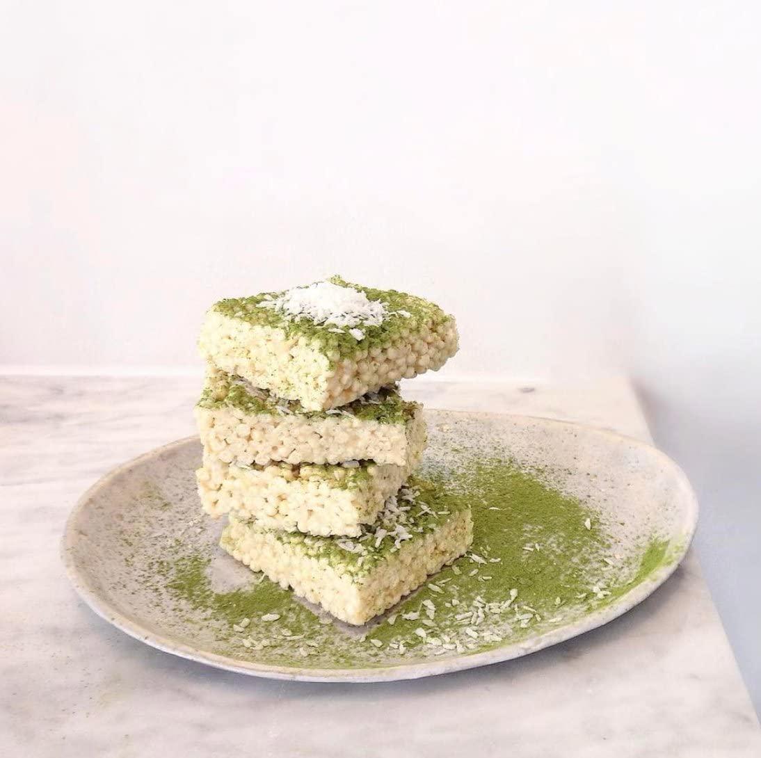 Promix Whey Isolate Protein Puffs, Unflavored - Crunchy and Crispy Treat - Great Tasting and Healthy On The Go Snack - High Protein and Low Calorie - Non-GMO and Free From Gluten, Soy, and Corn