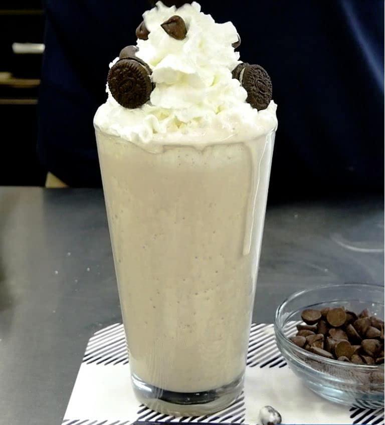 Syntrax Matrix, Native Grass-Fed, Undenatured Whey Protein, Micellar Casein and Egg Albumin with Glutamine Peptides, RBST-Free, Mixes Instantly, Smooth Creamy Flavor, Cookies and Cream, 2 lb, 32 Oz