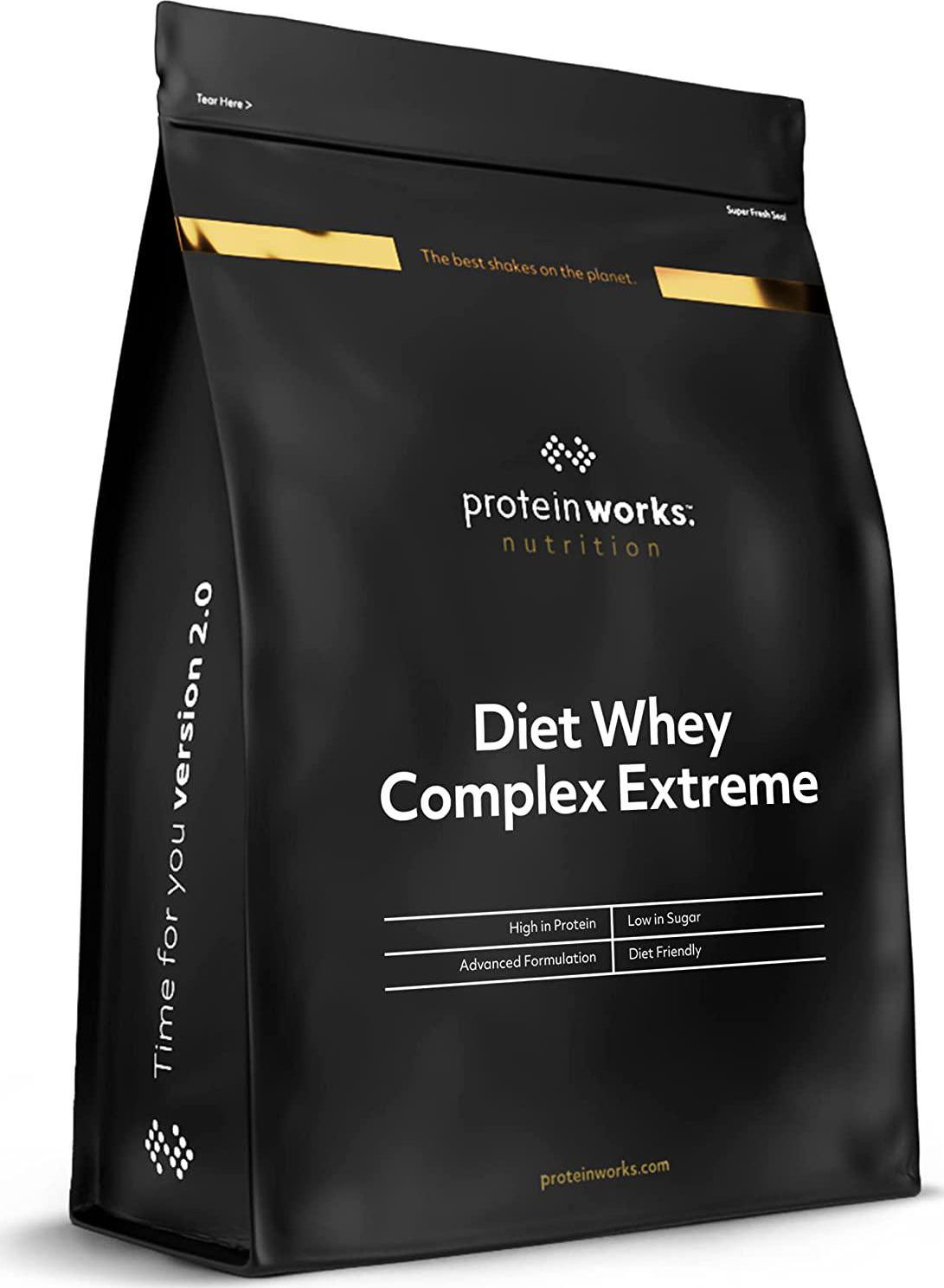 THE PROTEIN WORKS Diet Whey Complex Extreme Protein Powder| Low Fat and Low Calorie Diet Shake | Vitamin and Mineral Rich | No Added Sugar | Banana Smooth | 1 Kg
