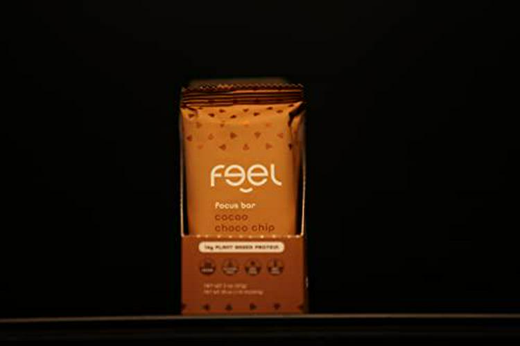 The Feel Bar | Functional Protein Bars | Cacao Choco Chip | 10 Count, 2oz Snack Bars | Focus with Lions Mane Mushroom | Vegan, Gluten Free, Nut Free, Soy Free, Dairy Free, Grain Free, Non-GMO, No Sugar Alcohols, No Added Sugar