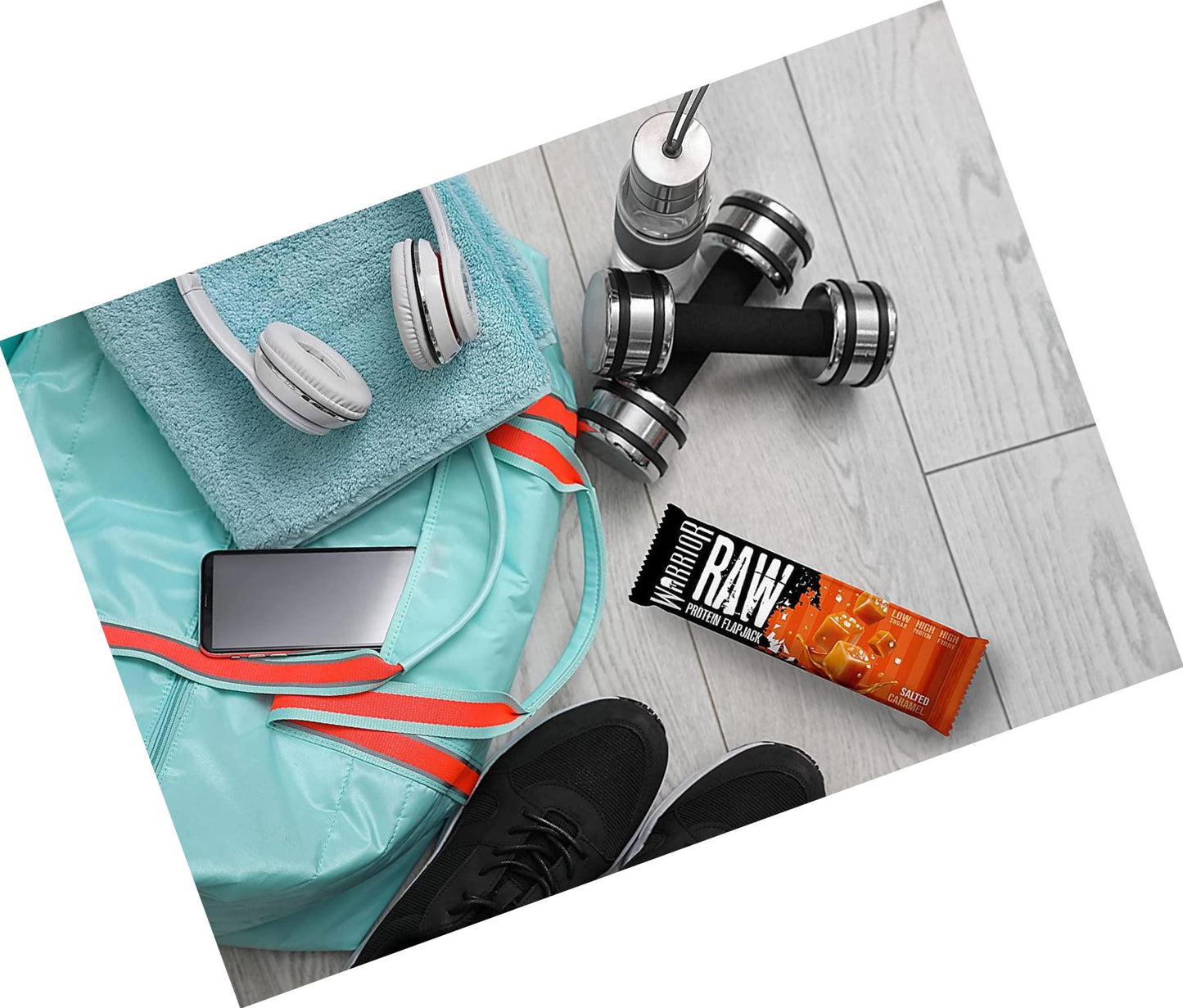 Warrior Raw - 12 x 75 g Flapjack Protein Bars (Salted Caramel)