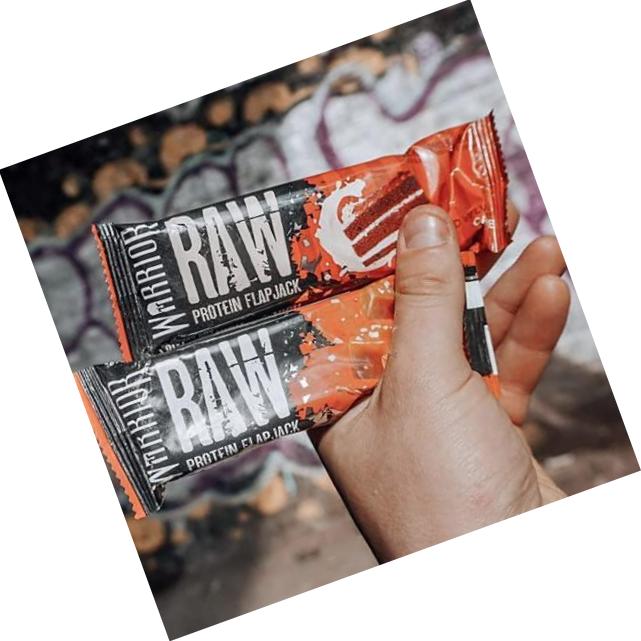 Warrior Raw - 12 x 75 g Flapjack Protein Bars (Salted Caramel)