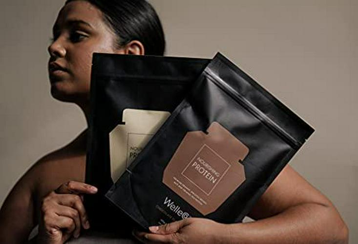 WelleCo, Nourishing Protein, Premium Organic Sprouted Brown Rice and Pea Protein, Chocolate Flavour, 300g Pouch, Refill for Your Glass Caddy