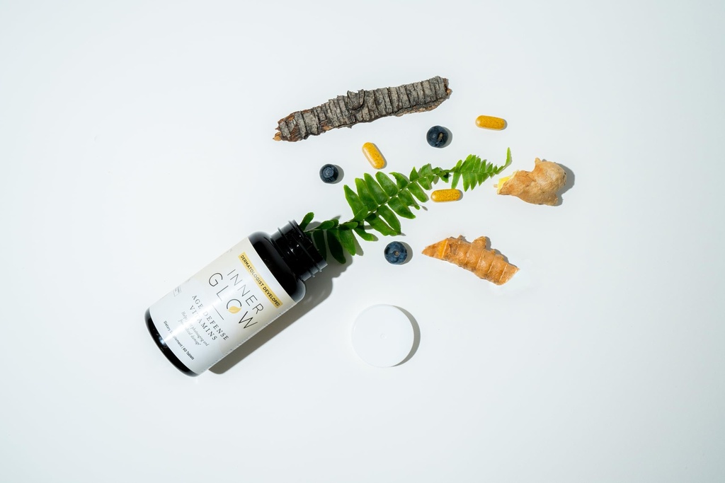 inner-glow-age-defense-vitamins-dermatol-4.jpg